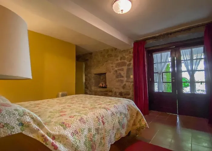 Casa De Sao Vicente De Cima * Póvoa de Lanhoso